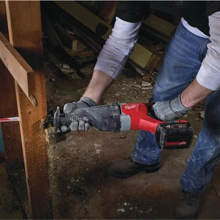 Milwaukee M18™ Compact Sawzall™ (Bare Unit)