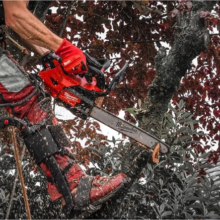 Milwaukee M18 FUEL™ Top Handle Chainsaw with 30cm Bar (Bare Unit)