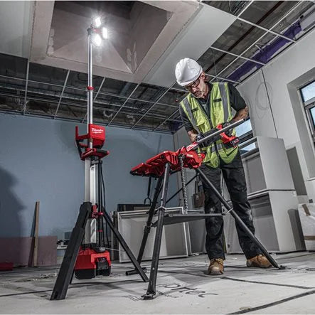 Milwaukee M18™ High Output Stand Area Light Charger